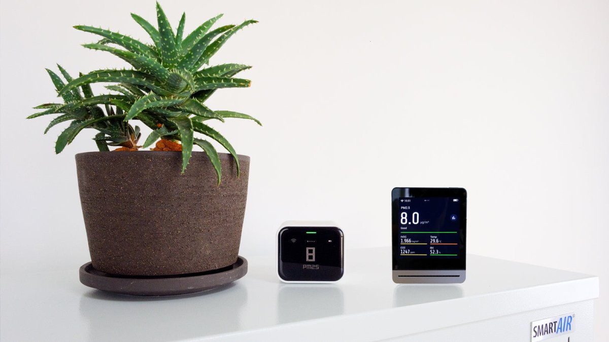 The Best Indoor Air Quality Monitors in NZ: Qingping Pro and Lite - Snap Air